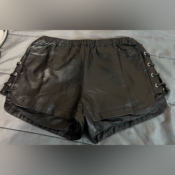 Forever 21 Pants - Faux leather, mini skirt, size medium. In great shape from forever 21.
